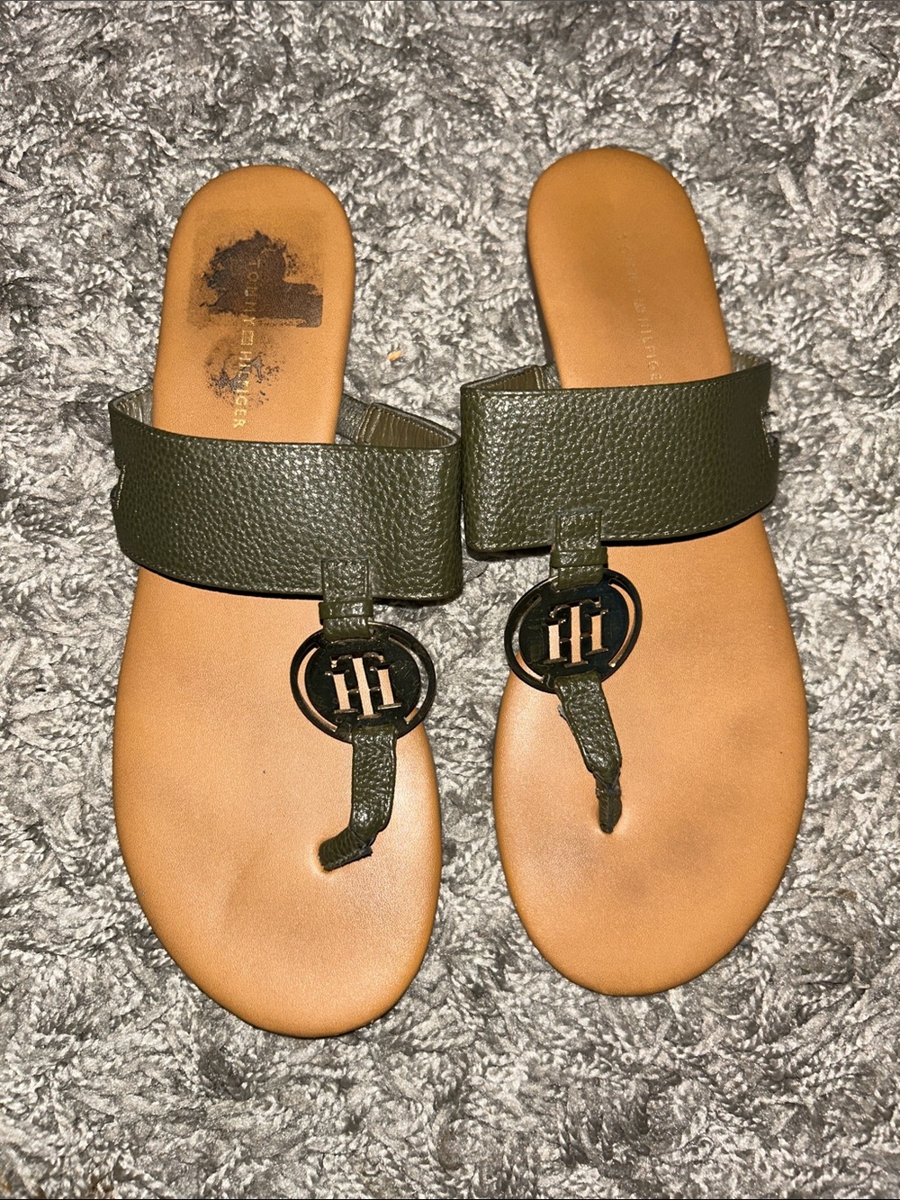 Tommy Hilfiger Olive Green Leather Logo Toe-Post Sandals